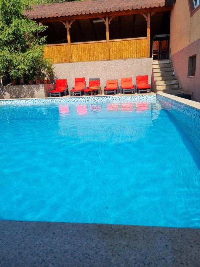 Vila Mario Galati  Luaran gambar